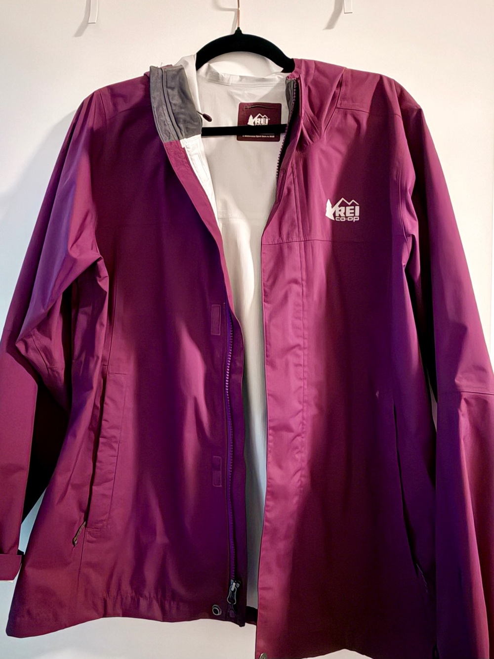 REI Women's Magenta Rain Coat